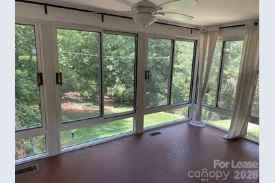 3922 Fellsway Road, Charlotte, NC 28209 - Photo 8