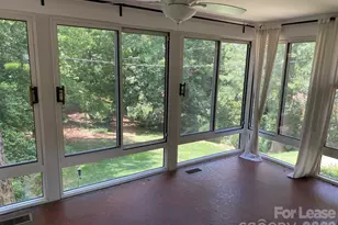 3922 Fellsway Rd, Charlotte, NC 28209 - Photo 8