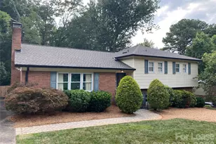 3922 Fellsway Rd, Charlotte, NC 28209 - Photo 1
