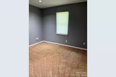 6832 Delta Lake Drive, Charlotte, NC 28215 - Photo 6