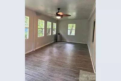 6832 Delta Lake Drive, Charlotte, NC 28215 - Photo 2