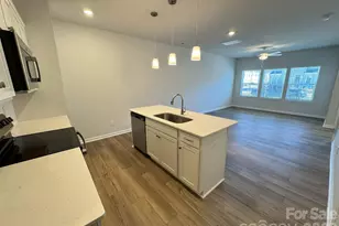 5106 Orchardview Wy, Charlotte, NC 28216 - Photo 8