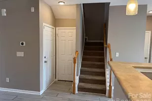 422 Delta Dr, Fort Mill, SC 29715 - Photo 6