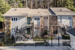 321 Britton Creek Dr, Hendersonville, NC 28791 - Photo 1