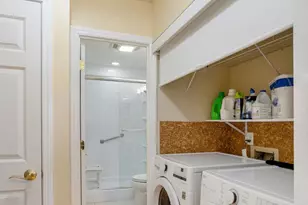 321 Britton Creek Dr, Hendersonville, NC 28791 - Photo 14