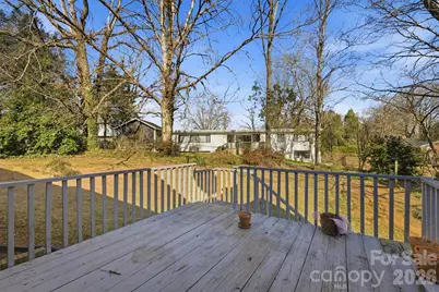 1750 10th Street Court NW, Hickory, NC 28601 - Photo 28