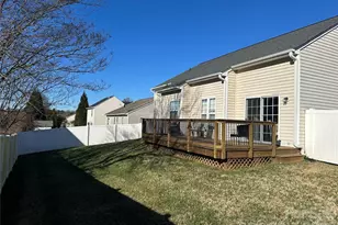 207 Grayland Rd, Mooresville, NC 28115 - Photo 2