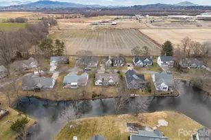 127 Kingfisher Ln, Mills River, NC 28759 - Photo 46