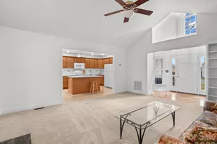 127 Kingfisher Ln, Mills River, NC 28759 - Photo 10