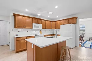 127 Kingfisher Ln, Mills River, NC 28759 - Photo 12