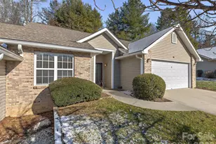 88 Wiltshire Cir, Fletcher, NC 28732 - Photo 2