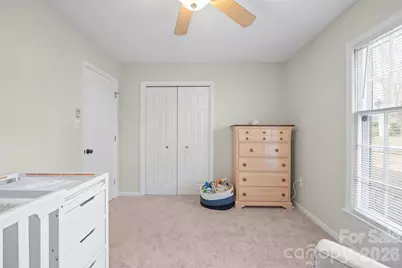 9500 Kent Village Drive, Charlotte, NC 28269 - Photo 28