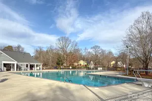 9500 Kent Village Dr, Charlotte, NC 28269 - Photo 40