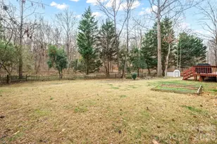9500 Kent Village Dr, Charlotte, NC 28269 - Photo 4
