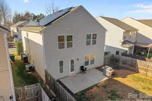 7540 Monarch Birch Ln, Charlotte, NC 28215 - Photo 18