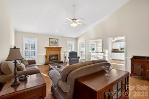 834 Indian Trail Run, Inman, SC 29349 - Photo 2