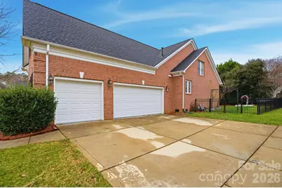 3304 Taviston Drive, Waxhaw, NC 28173 - Photo 2