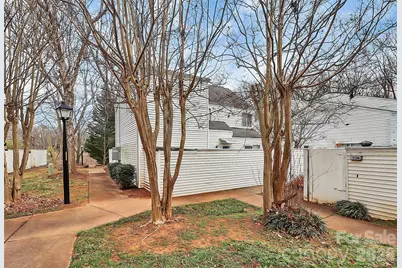 7132 Stonington Lane, Charlotte, NC 28227 - Photo 2