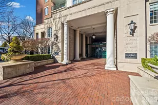 300 W 5th St, Charlotte, NC 28202 - Photo 2