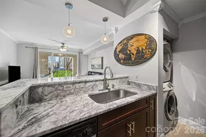 300 W 5th Street #217, Charlotte, NC 28202 - Photo 8