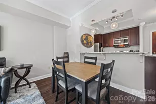 300 W 5th St, Charlotte, NC 28202 - Photo 10