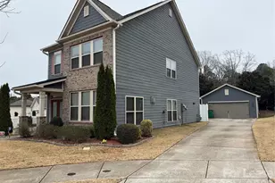 8708 Aspinwall Dr, Charlotte, NC 28216 - Photo 24