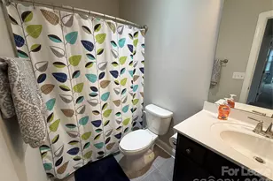 8708 Aspinwall Dr, Charlotte, NC 28216 - Photo 20