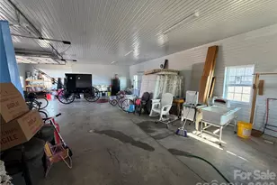 1012 Gregory Dr, Hamptonville, NC 27020 - Photo 16