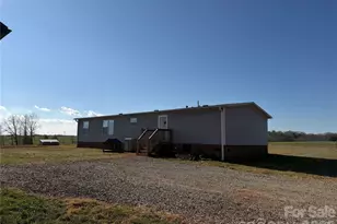 1012 Gregory Dr, Hamptonville, NC 27020 - Photo 36