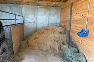 1012 Gregory Dr, Hamptonville, NC 27020 - Photo 32