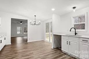 12332 Buxton Dr, Pineville, NC 28134 - Photo 10