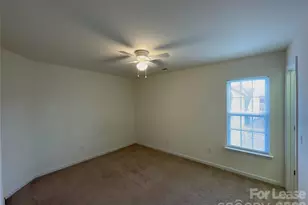 9040 Holland Park Ln, Charlotte, NC 28277 - Photo 12
