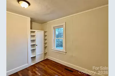 2145 14th Avenue SW, Hickory, NC 28602 - Photo 10