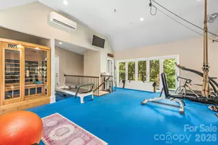 4231 Fox Brook Ln, Charlotte, NC 28211 - Photo 40