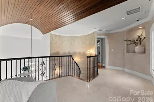 4231 Fox Brook Ln, Charlotte, NC 28211 - Photo 36