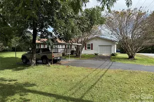 168 Walker St, Columbus, NC 28722 - Photo 1