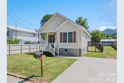 721 Camelot Drive, Waynesville, NC 28786 - Photo 1