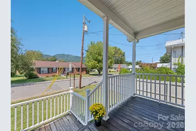 721 Camelot Drive, Waynesville, NC 28786 - Photo 20