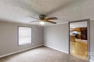 269 Westwood Cir, Waynesville, NC 28786 - Photo 4