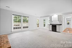 940 Tadlock Pl, Matthews, NC 28105 - Photo 6