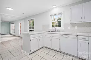 940 Tadlock Pl, Matthews, NC 28105 - Photo 12