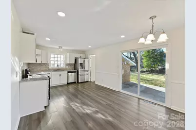 4008 Dunwoody Drive, Charlotte, NC 28215 - Photo 6