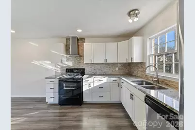 4008 Dunwoody Drive, Charlotte, NC 28215 - Photo 8