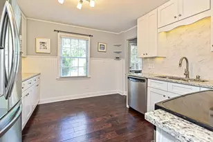 4611 Hedgemore Dr, Charlotte, NC 28209 - Photo 6