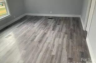 30 Parker Dr, Candler, NC 28715 - Photo 4