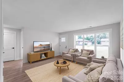 533 Blendwood Drive, Charlotte, NC 28215 - Photo 2