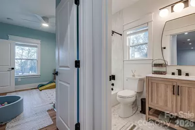 1516 Princess Place, Charlotte, NC 28208 - Photo 24