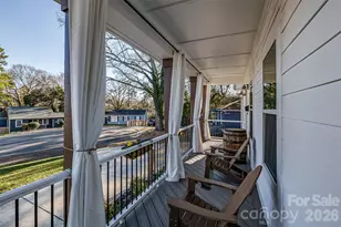 1516 Princess Pl, Charlotte, NC 28208 - Photo 4