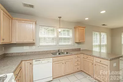 8214 Braids Bend Court, Charlotte, NC 28269 - Photo 8