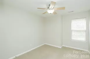 8214 Braids Bend Ct, Charlotte, NC 28269 - Photo 14